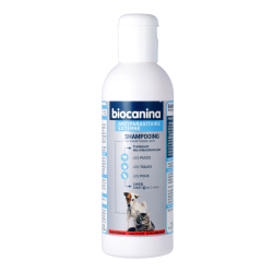 Shampooing antiparasitaire externe pour chien et chat Biocanina&#